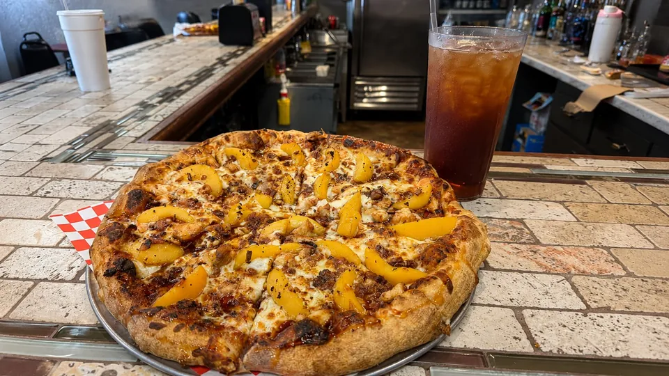 Ben & Jay's Pizzeria in Lawton